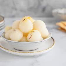 White Rasgulla